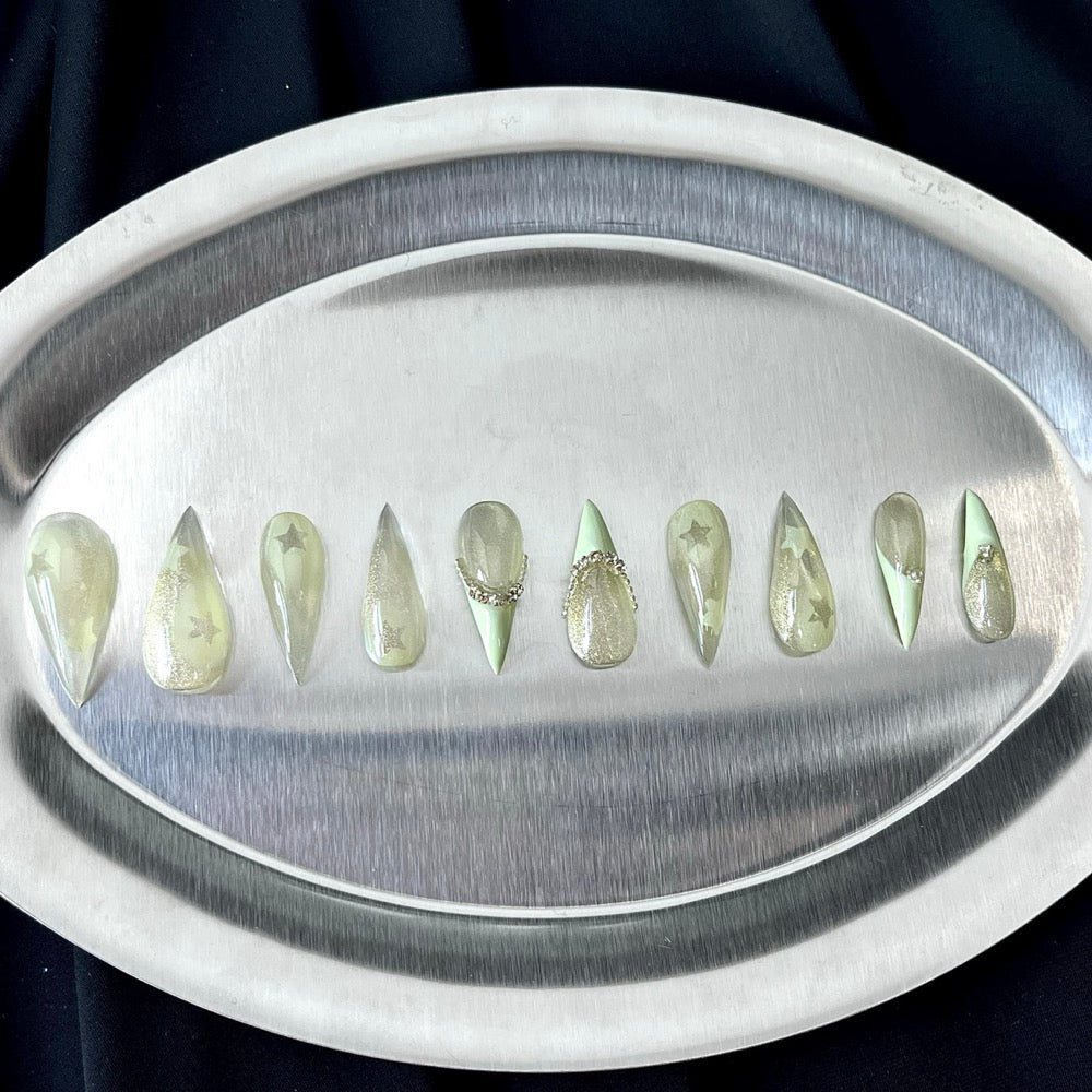 Celadon Relic - Pale Green Marble Handmade Dragon Press-On Nails