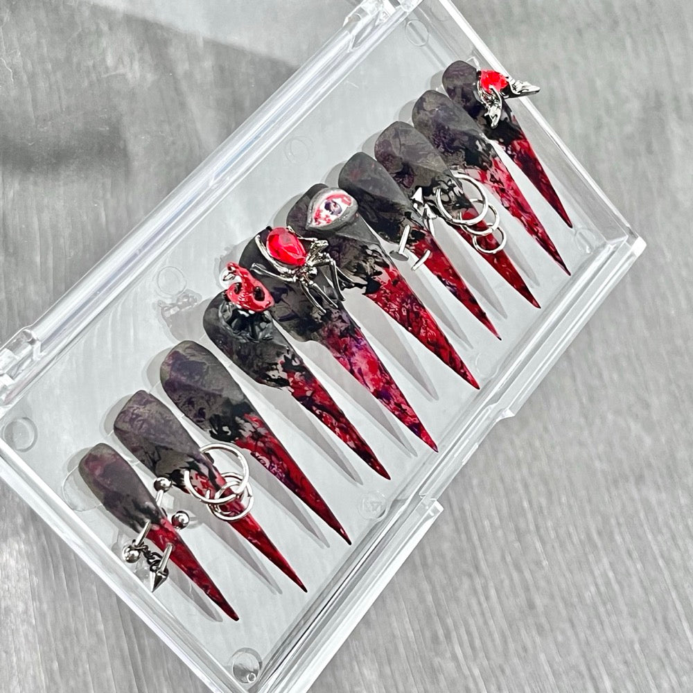 "Bloody Macabre Eye" - 3D Pierced Horror Press-On Nails