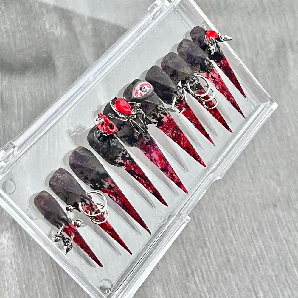 "Bloody Macabre Eye" - 3D Pierced Horror Press-On Nails - Handartnails