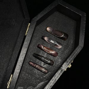 Thermal Gothic Nails "Eclipse Era 000"  | Handartnails